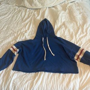 American eagle cropped hoodie